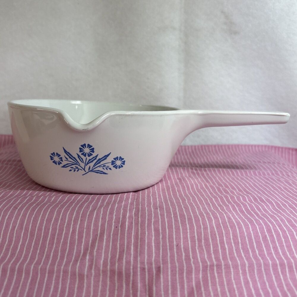 CorningWare Blue Cornflower 2.5 Cup Saucepan P-89-B Pour Spout Handled NO LID